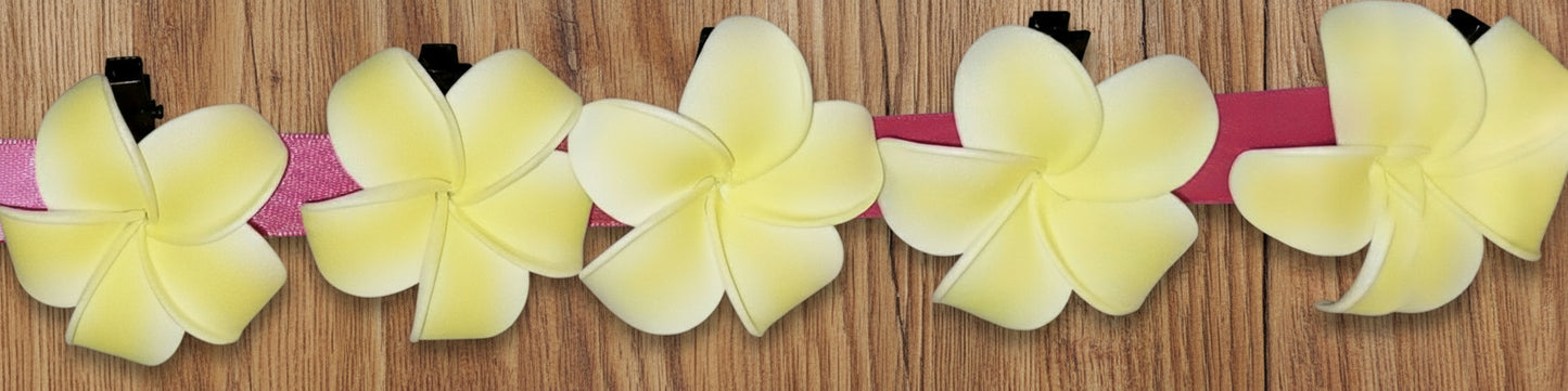 Foam Plumeria flower w/clip (2”)
