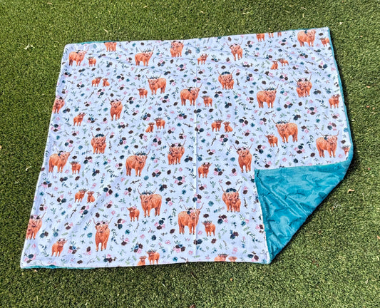 A-Highland Cuddle Soft Throw