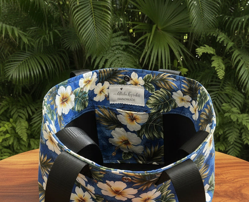 A-Crazy Showing - Vinyl Printed Tote