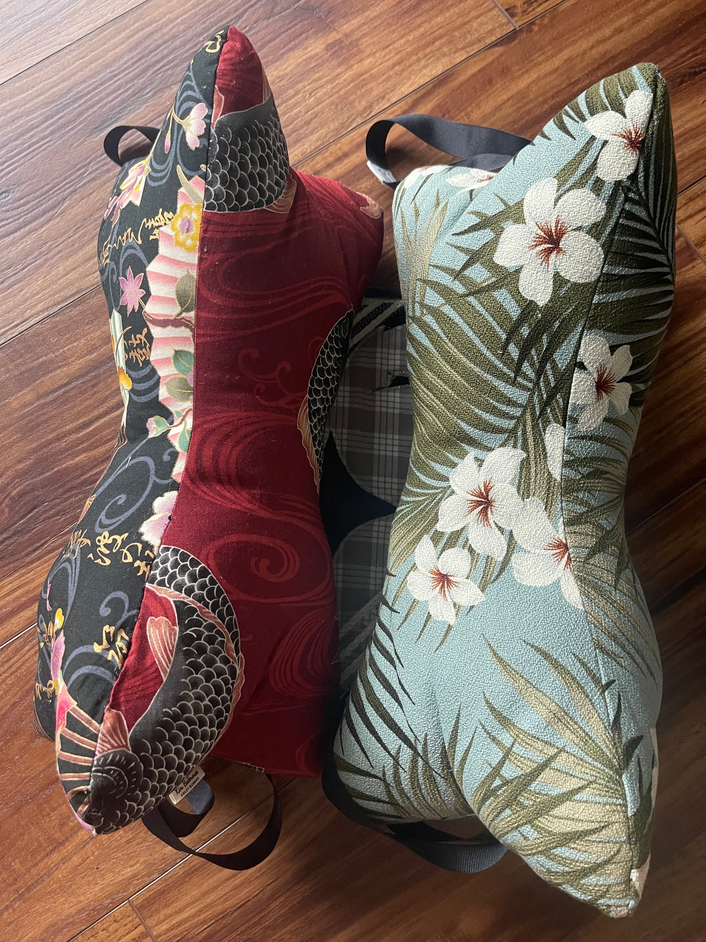 A-Bone Shape Neck Pillow