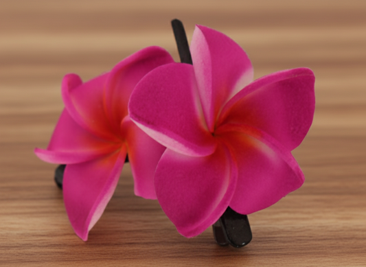 Foam Plumeria flower w/clip (2”)