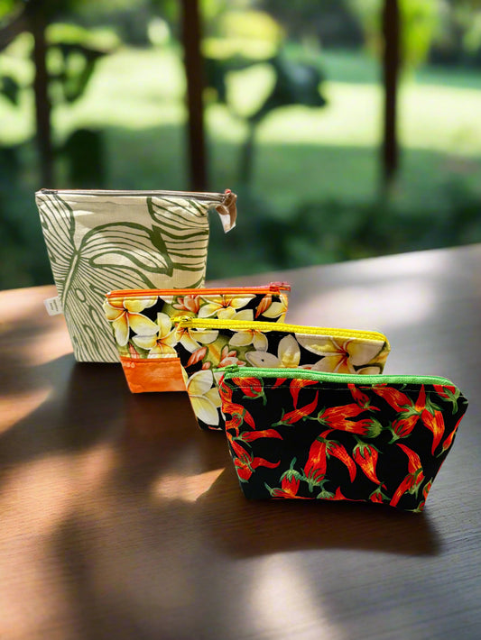 A-Washable/Reusable Zip Snack Pouch w/PUL Lining